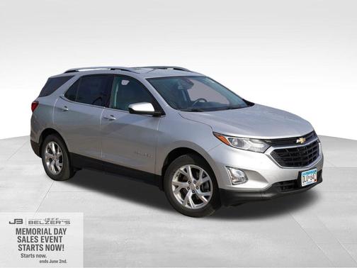Silver Ice Metallic 2020 Chevrolet Equinox 2LT