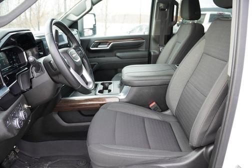 2024 GMC Sierra 3500 SLE