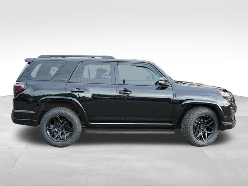Midnight Black Metallic 2021 Toyota 4Runner Nightshade
