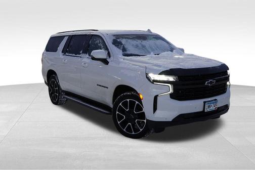 2023 Chevrolet Suburban RST