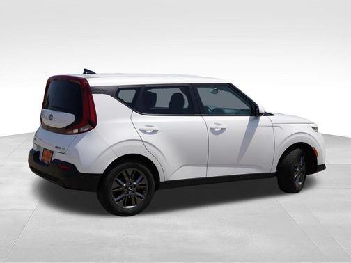 Snow White Pearl 2020 Kia Soul EX