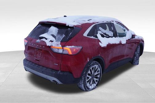 2020 Ford Escape Titanium Hybrid