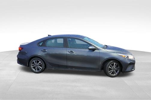 Gravity Gray 2023 Kia Forte LXS