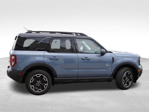 Azure Gray Metallic 2025 Ford Bronco Sport Outer Banks