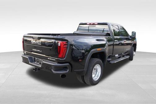 2024 GMC Sierra 3500 Denali