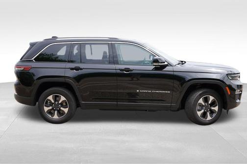 2023 Jeep Grand Cherokee 4xe Base