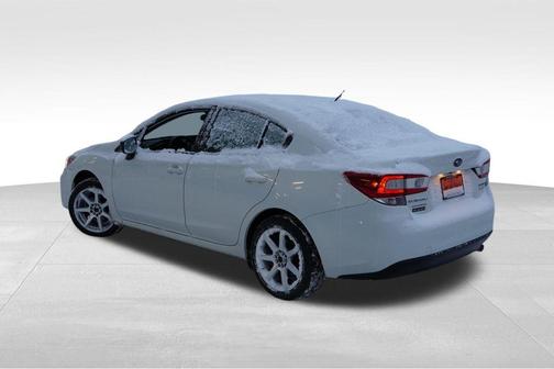 2017 Subaru Impreza 2.0i