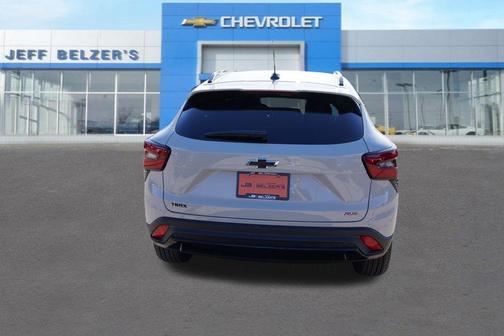 White Sand 2026 Chevrolet Trax 2RS