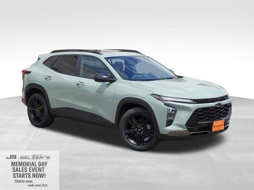 Green 2024 Chevrolet Trax ACTIV