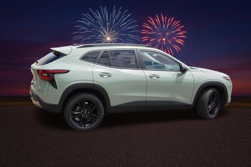 Green 2024 Chevrolet Trax ACTIV