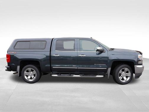 Graphite Metallic 2018 Chevrolet Silverado 1500 LTZ