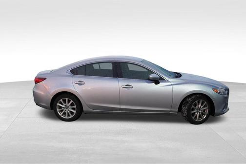 2016 Mazda Mazda6 i Sport