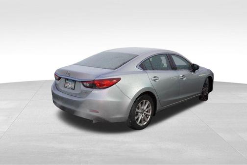 2016 Mazda Mazda6 i Sport