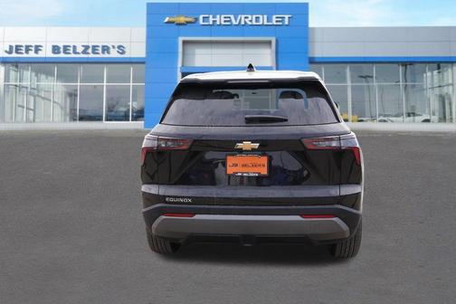 Mosaic Black Metallic 2026 Chevrolet Equinox LT