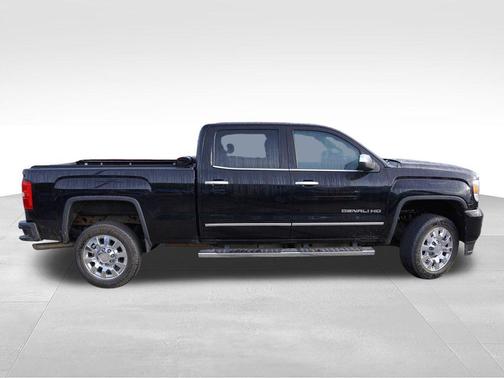 Onyx Black 2019 GMC Sierra 2500 Denali