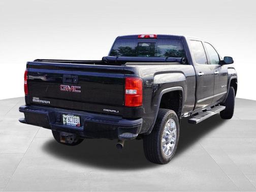 Onyx Black 2019 GMC Sierra 2500 Denali