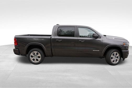 Granite Crystal Clearcoat Metallic 2026 RAM 1500 Big Horn