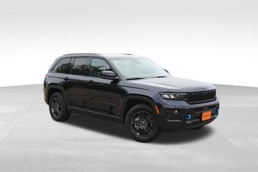 2024 Jeep Grand Cherokee 4xe Trailhawk