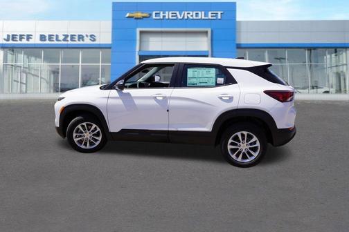 Summit White 2026 Chevrolet Trailblazer LS