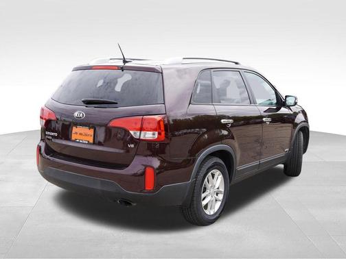 Dark Cherry 2015 Kia Sorento LX