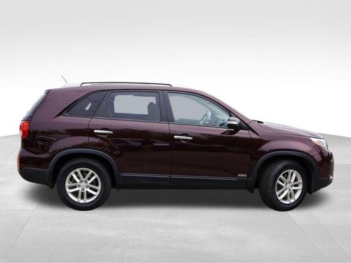 Dark Cherry 2015 Kia Sorento LX