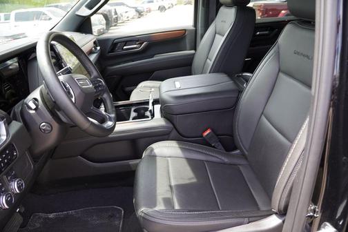 Onyx Black 2025 GMC Yukon Denali