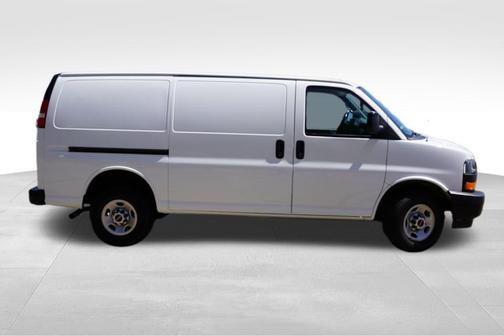 2023 GMC Savana 2500 Work Van