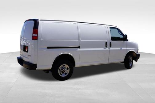 2023 GMC Savana 2500 Work Van
