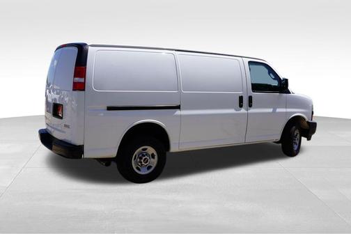 2023 GMC Savana 2500 Work Van
