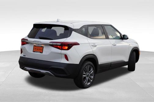 2023 Kia Seltos LX