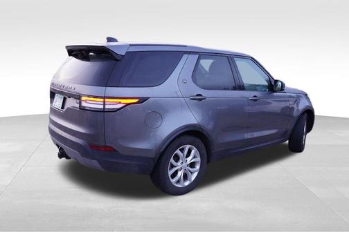 2018 Land Rover Discovery SE