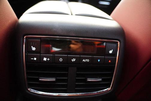 2022 Mazda CX-9 Carbon Edition