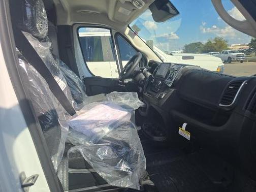 2025 RAM ProMaster 2500 Base