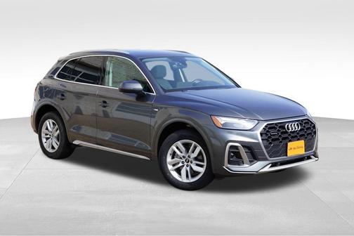 2022 Audi Q5 45 S line quattro Premium