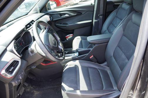 Mosaic Black Metallic 2022 Chevrolet Trailblazer RS