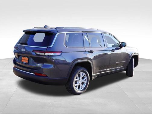 Metallic 2023 Jeep Grand Cherokee L Limited