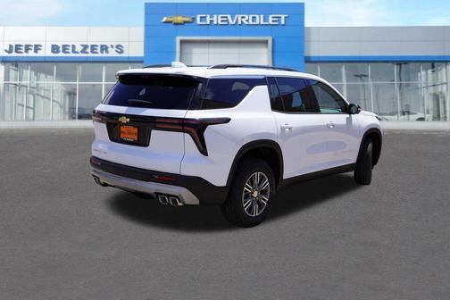 Polar White 2026 Chevrolet Traverse LT