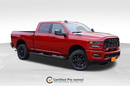 Molten Red Pearlcoat 2026 RAM 2500 Big Horn