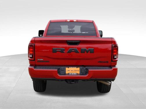 Molten Red Pearlcoat 2026 RAM 2500 Big Horn