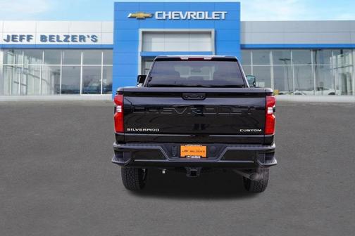 2026 Chevrolet Silverado 2500 Custom