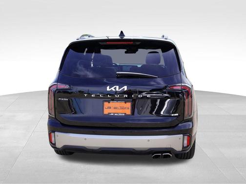Ebony Black 2023 Kia Telluride SX-Prestige X-Line