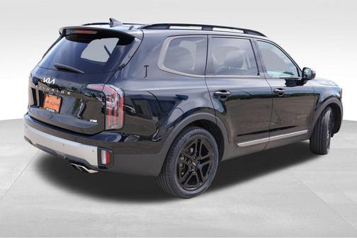 Ebony Black 2023 Kia Telluride SX-Prestige X-Line