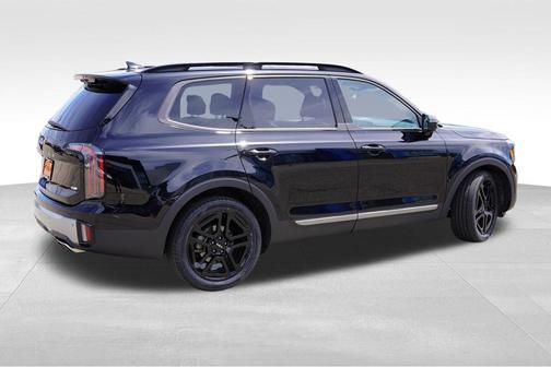 Ebony Black 2023 Kia Telluride SX-Prestige X-Line