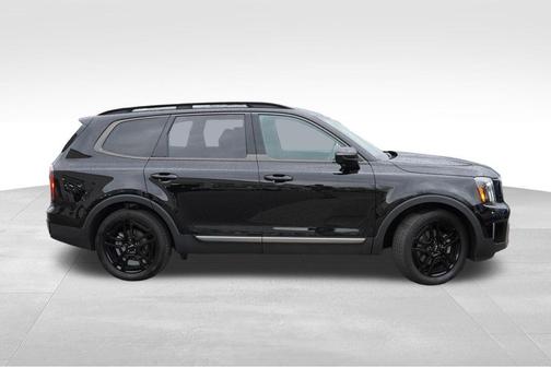 Ebony Black 2023 Kia Telluride SX-Prestige X-Line