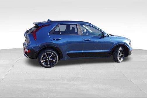 2024 Kia Niro SX Touring