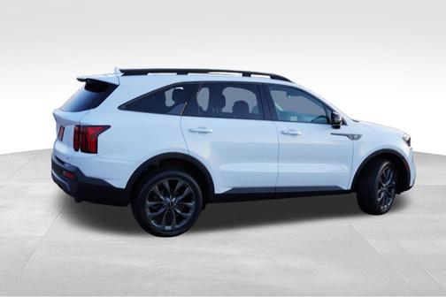 2023 Kia Sorento X-Line EX