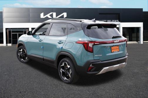 Blue / Black 2026 Kia Seltos S