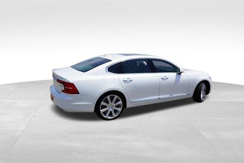 2018 Volvo S90 T6 Inscription