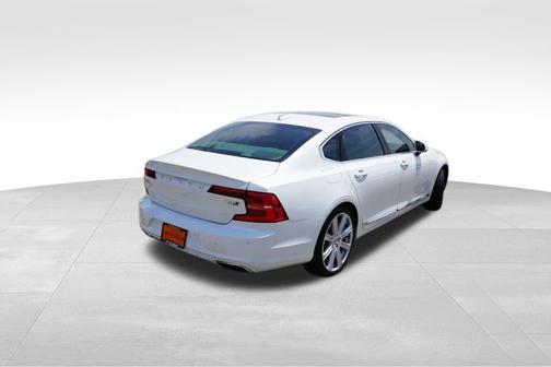 2018 Volvo S90 T6 Inscription