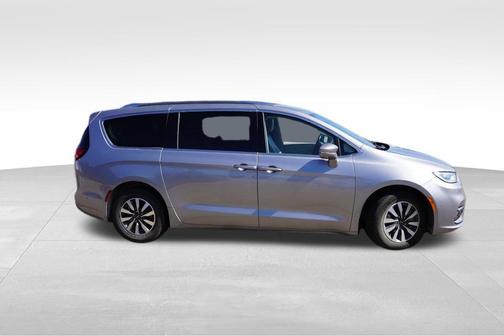 2021 Chrysler Pacifica Hybrid Touring L